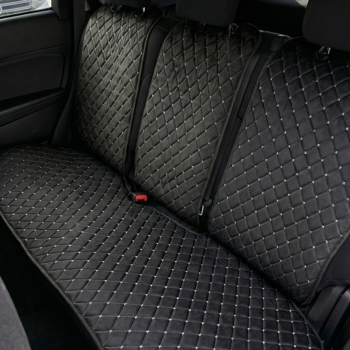 Третя спинка на задній ряд з алькантари преміум “Чорний ромб із сірою ниткою”