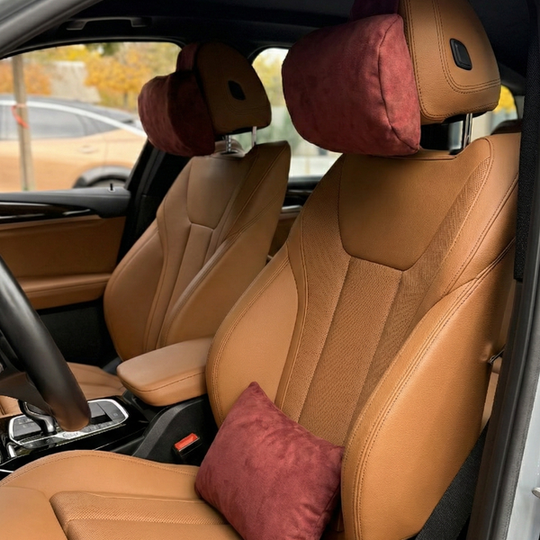 Подушка з оригінальної алькантари під шию “Бургунді“