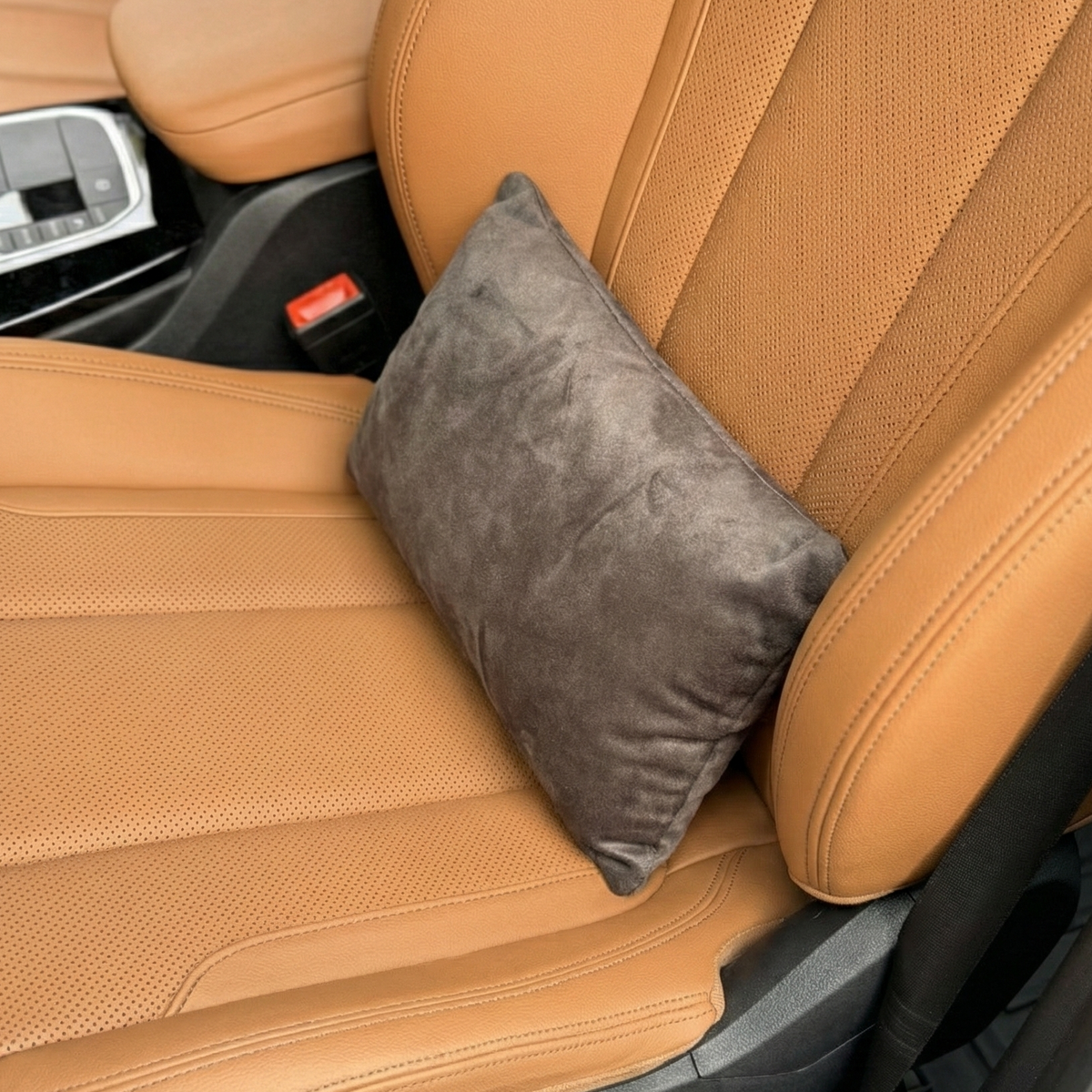 Подушка з синтетичної алькантари під спину “Темно-коричневий“