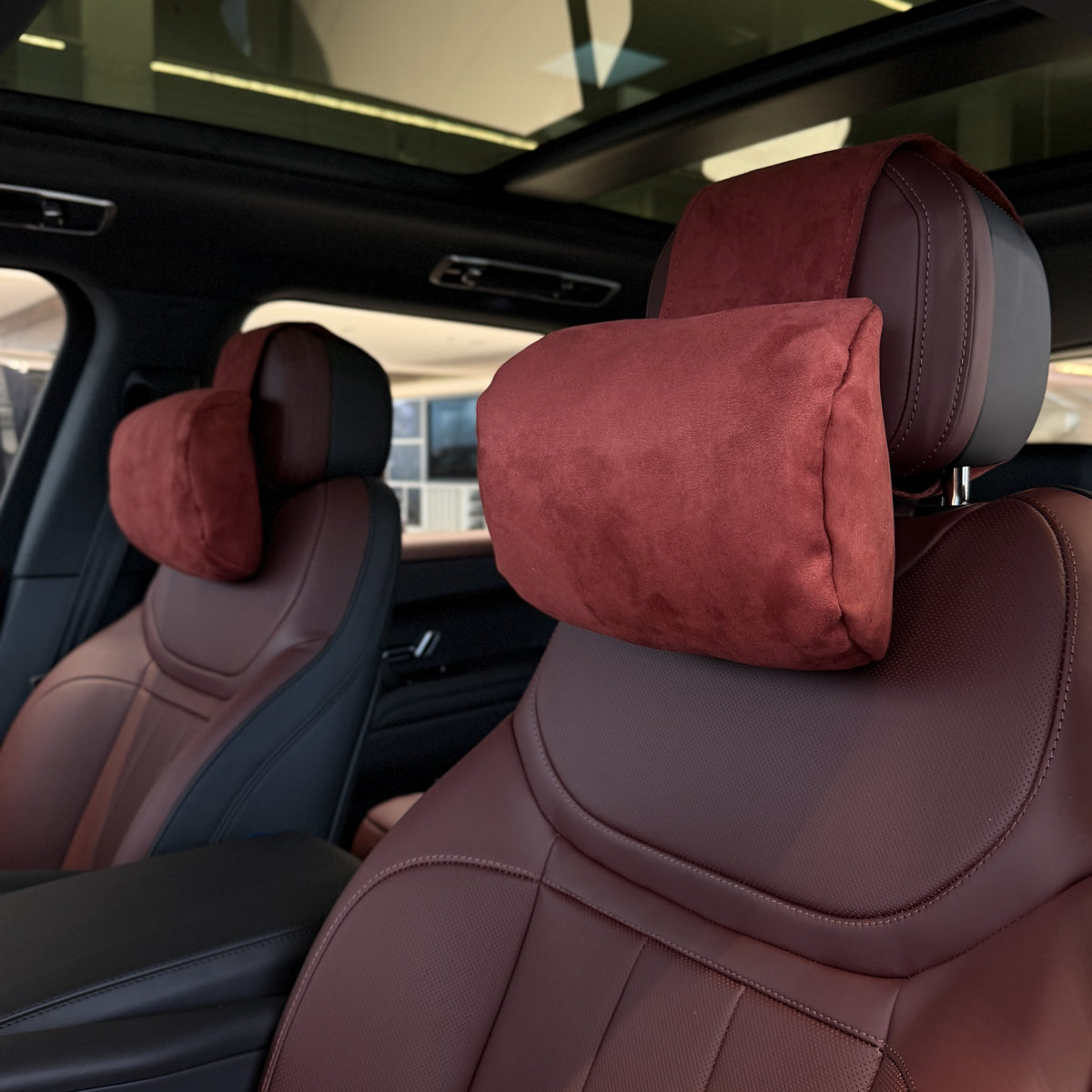 Подушка з оригінальної алькантари під шию “Бургунді“