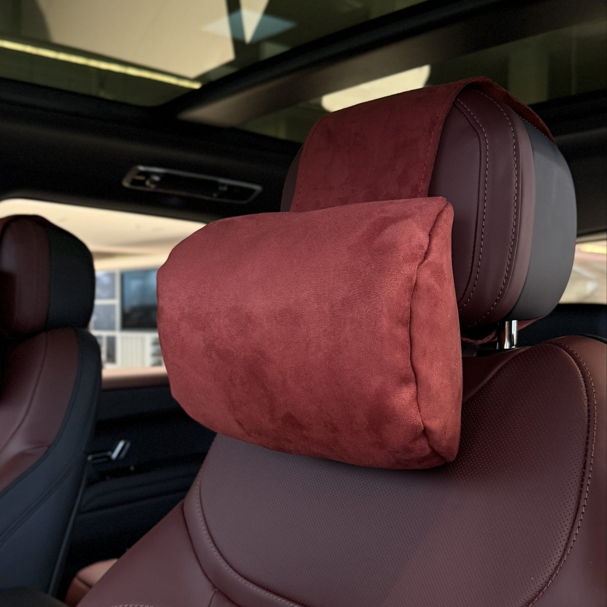Подушка з оригінальної алькантари під шию “Бургунді“
