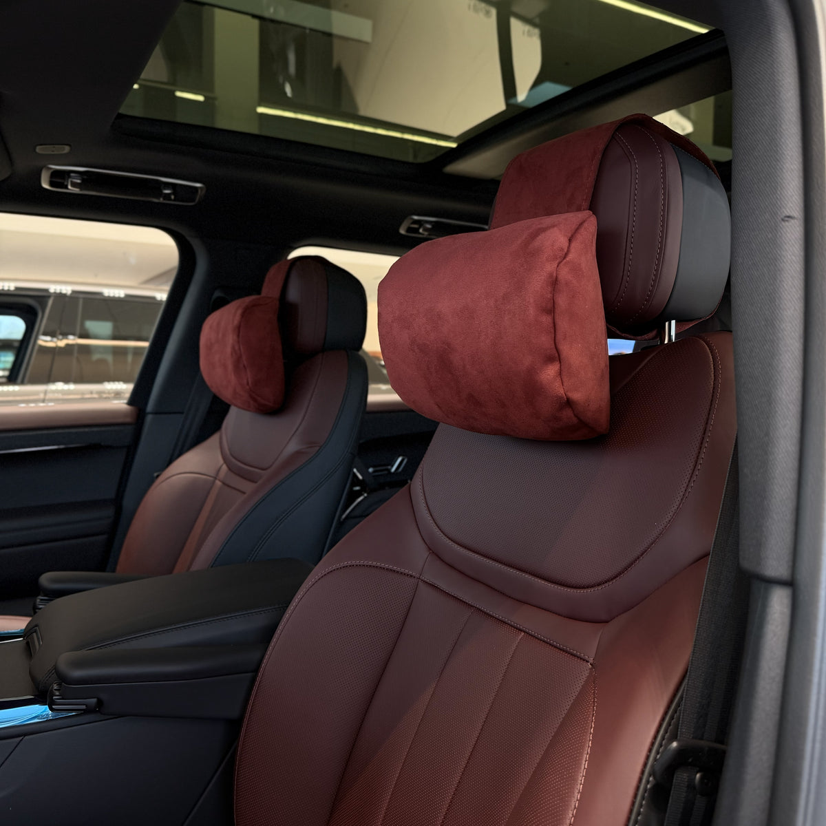 Подушка з оригінальної алькантари під шию “Бургунді“