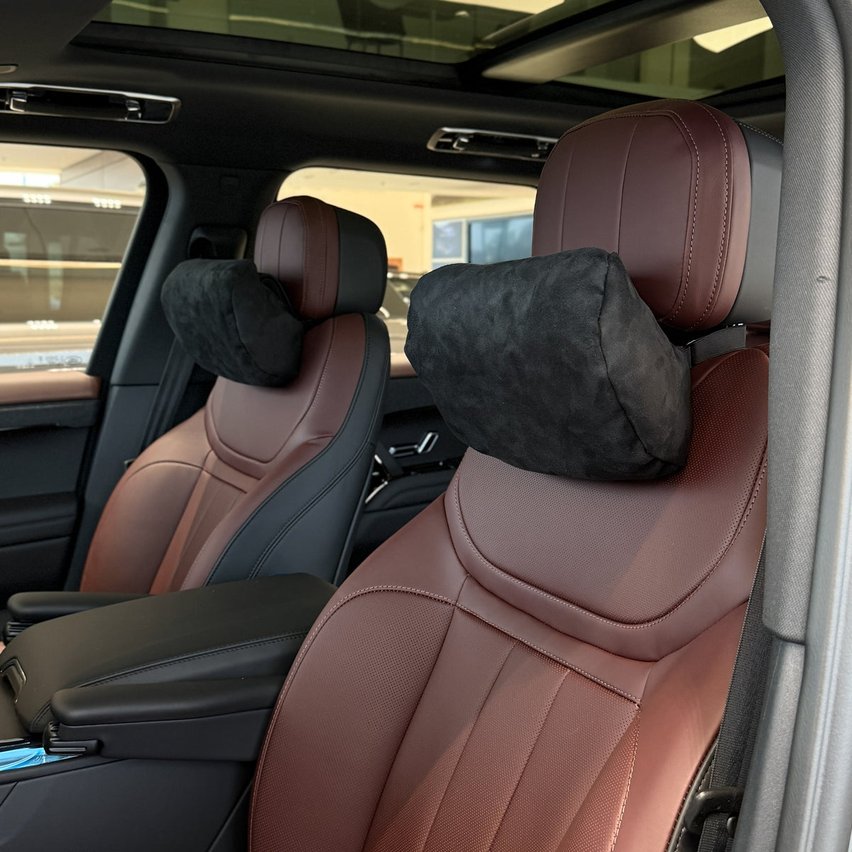 Подушка з оригінальної алькантари під шию “Чорний“