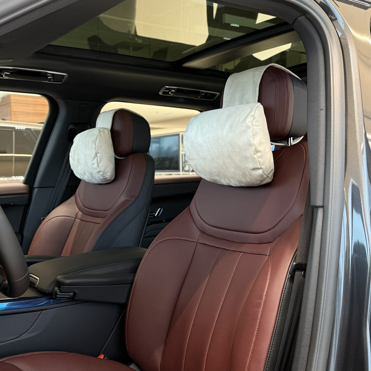 Подушка з оригінальної алькантари під шию “Бежевий“