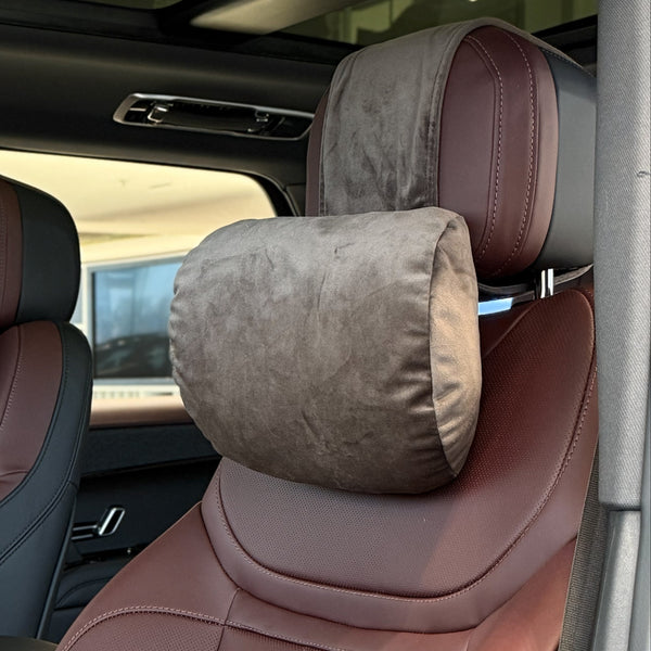 Подушка з синтетичної алькантари під шию “Темно-коричневий“