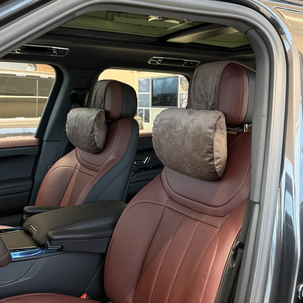 Подушка з синтетичної алькантари під шию “Темно-коричневий“