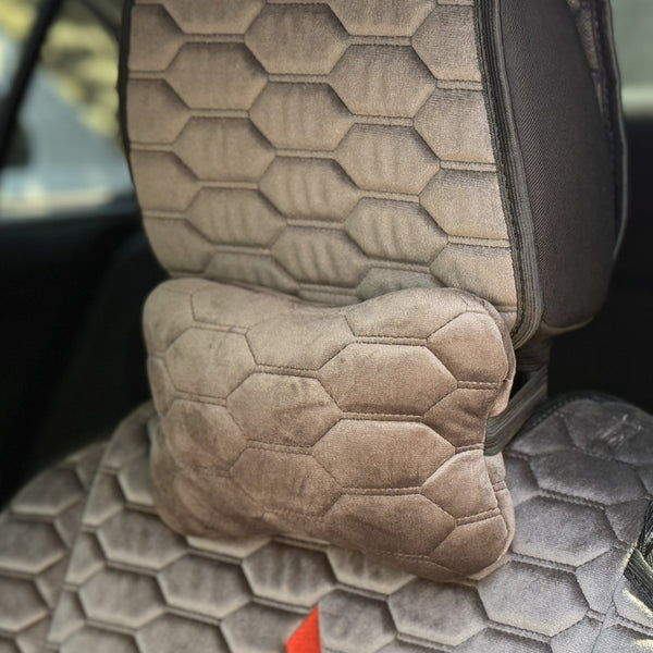 Подушка під шию з алькантари преміум “Темно-сірі ланцюги“