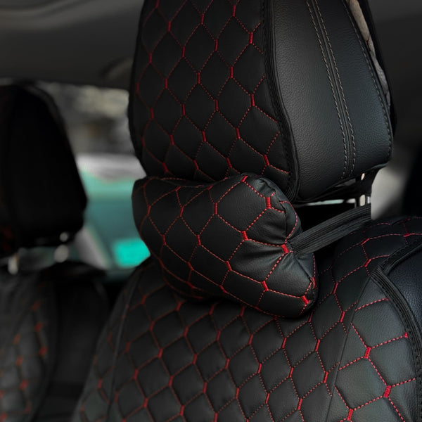 Подушка під шию з екошкіри “Чорний ромб із червоною ниткою“