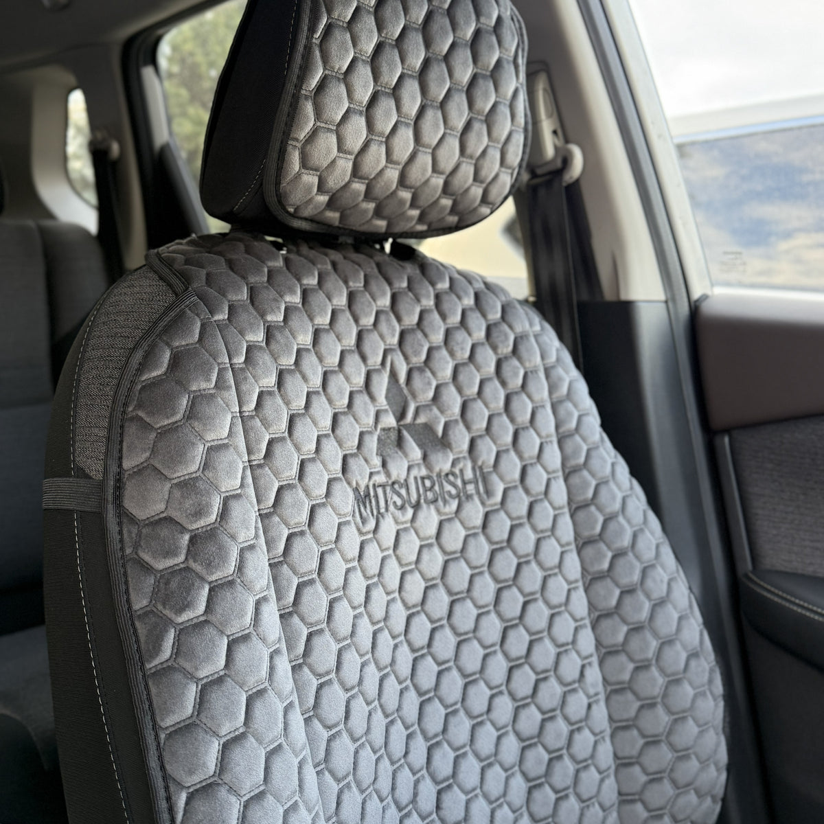 Накидки з алькантари преміум “Сіра сота”