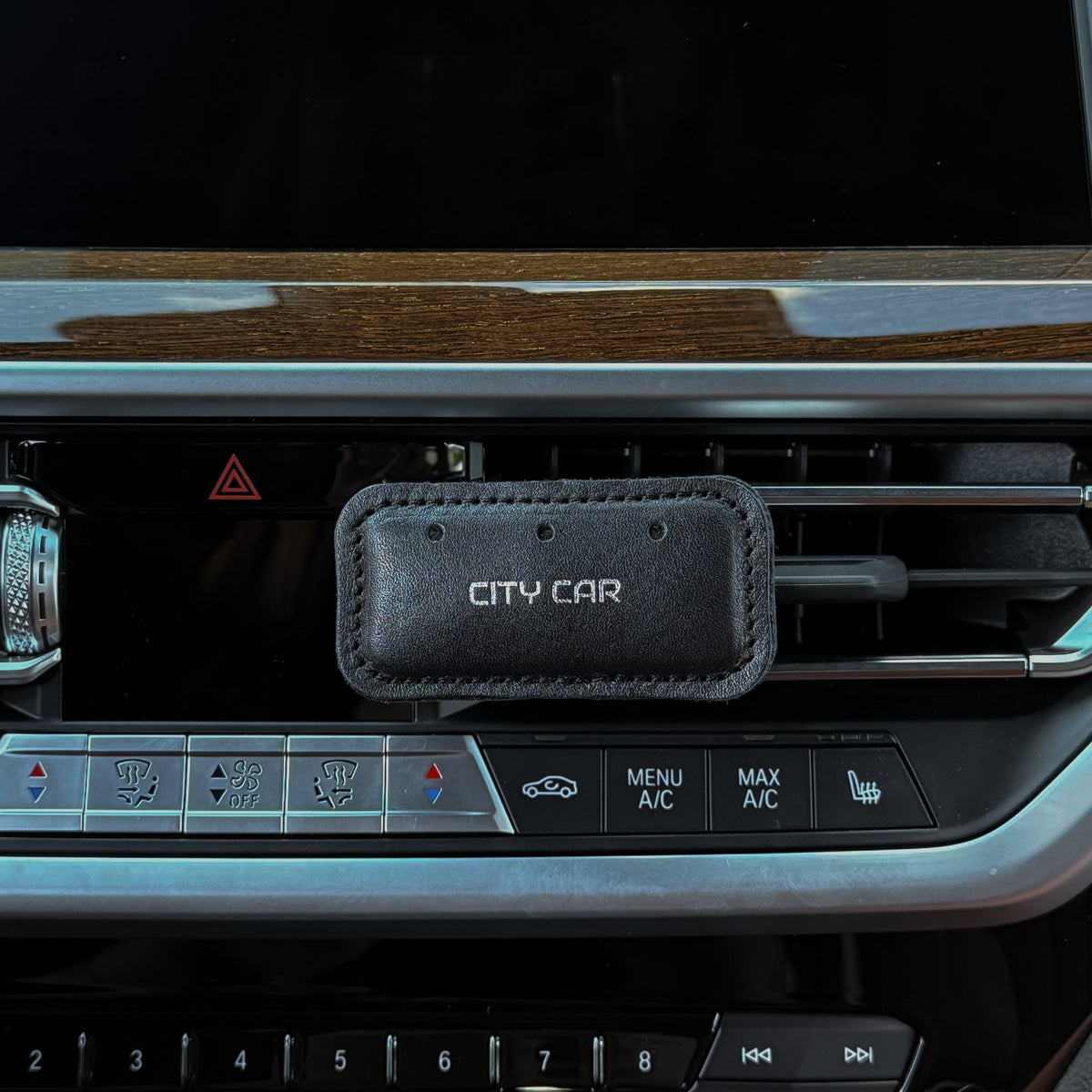 Аромапарфюм на дефлектор для авто "Чорний"