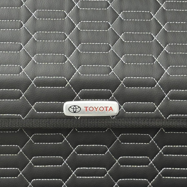 Органайзер у багажник авто з екошкіри “Чорні ланцюги з сірою ниткою”