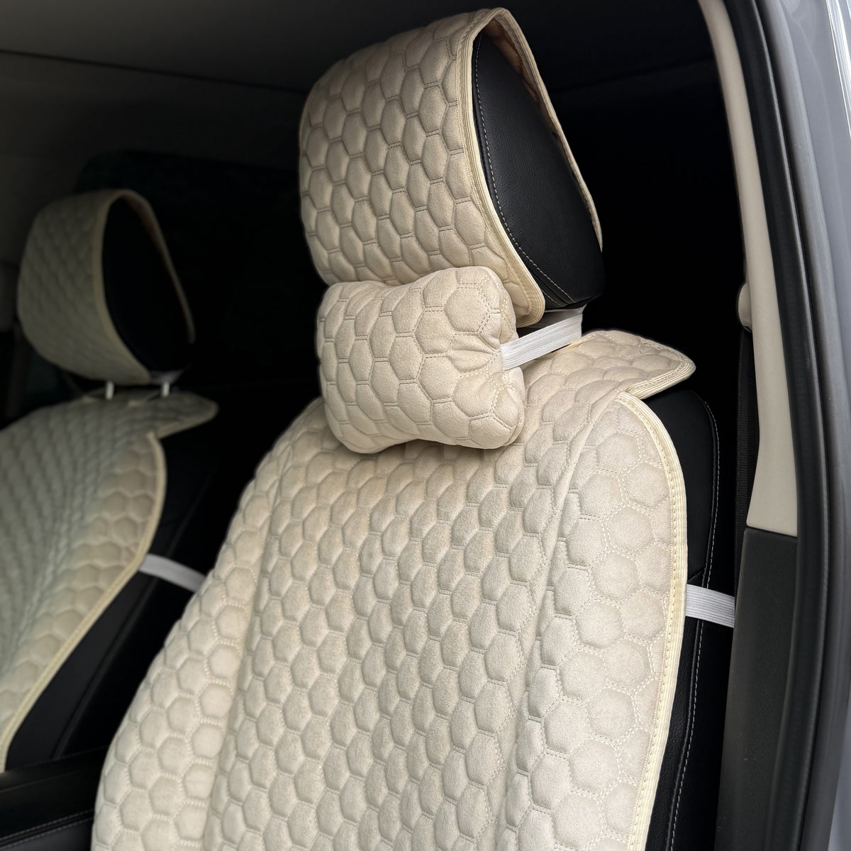 Накидки з алькантари преміум “Бежева сота”