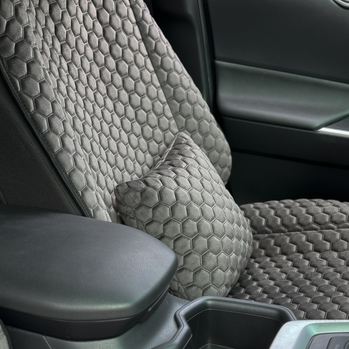 Накидки з алькантари преміум “Темно-сіра сота”