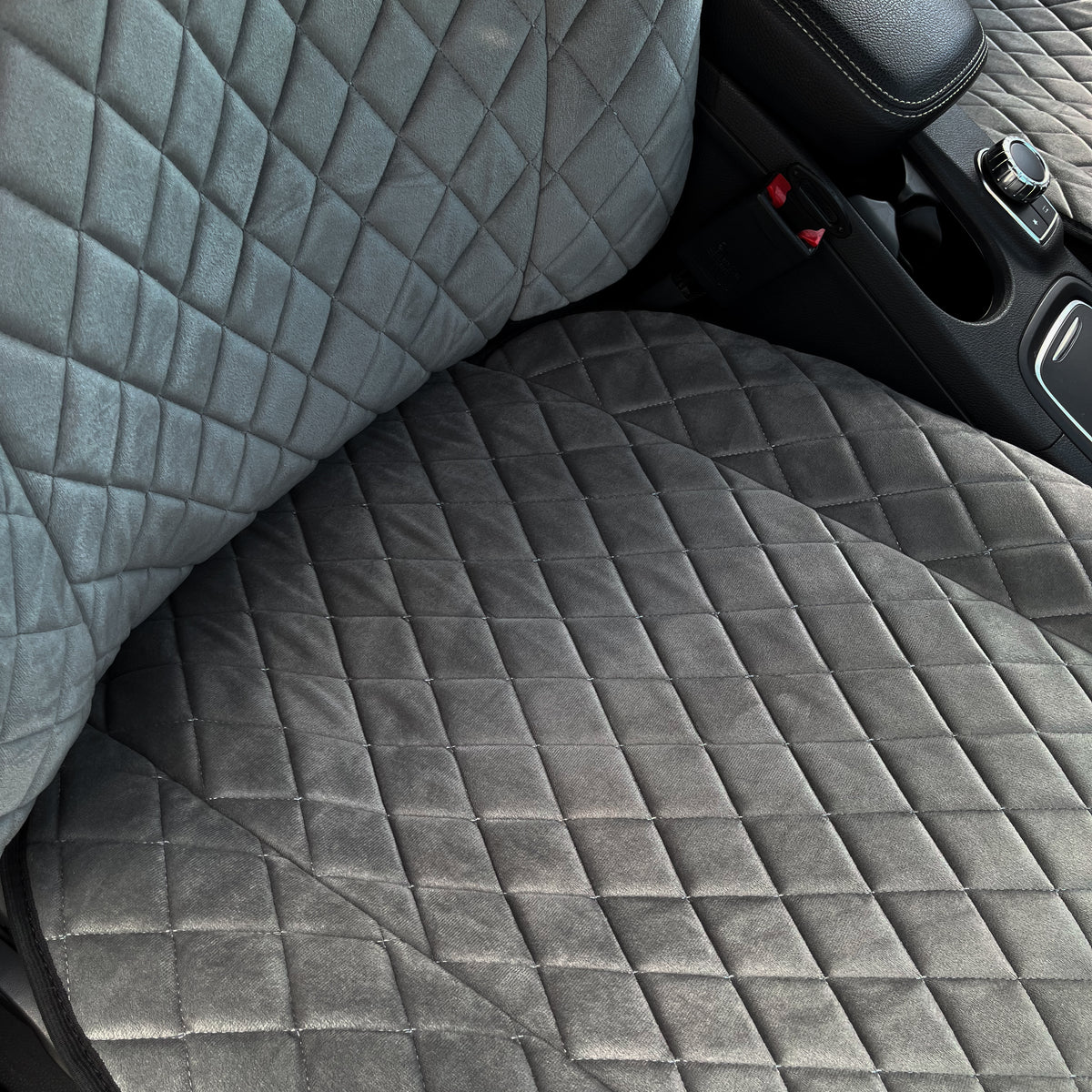 Накидки з алькантари преміум “Темно-сірий ромб”