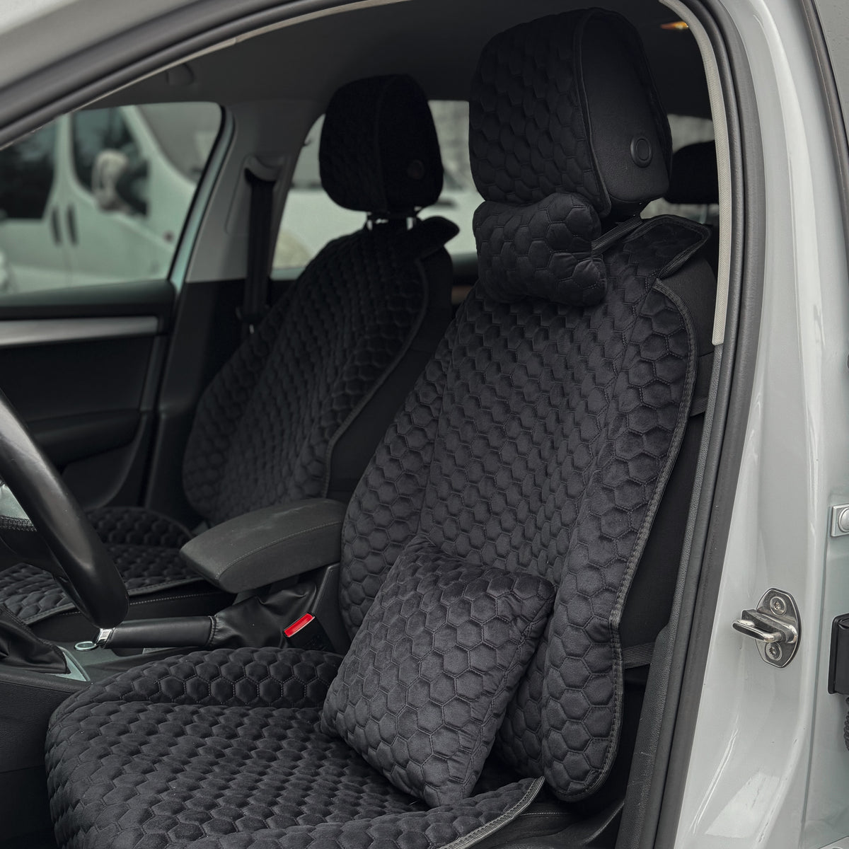 Накидки з алькантари преміум “Чорна сота”