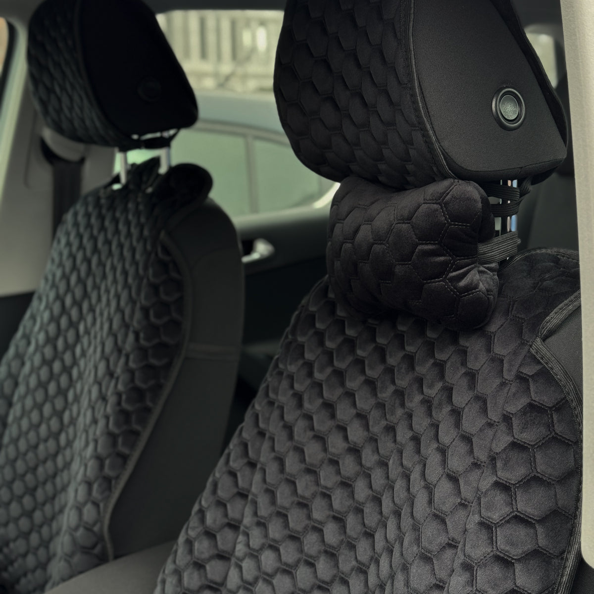 Накидки з алькантари преміум “Чорна сота”