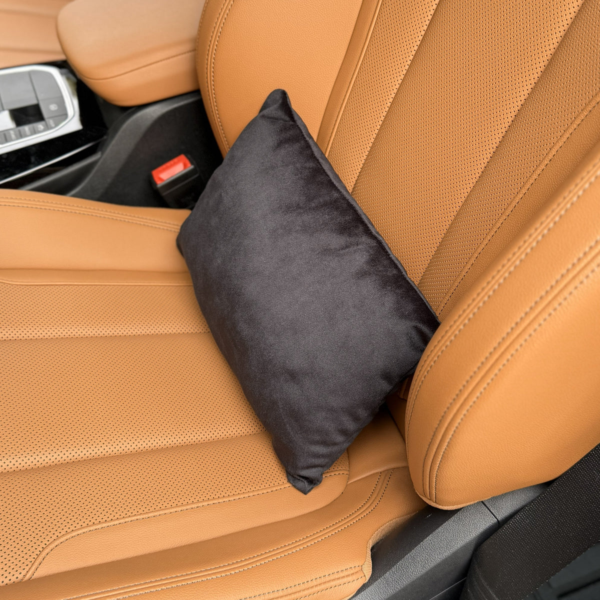 Подушка з синтетичної алькантари під спину “Чорний“