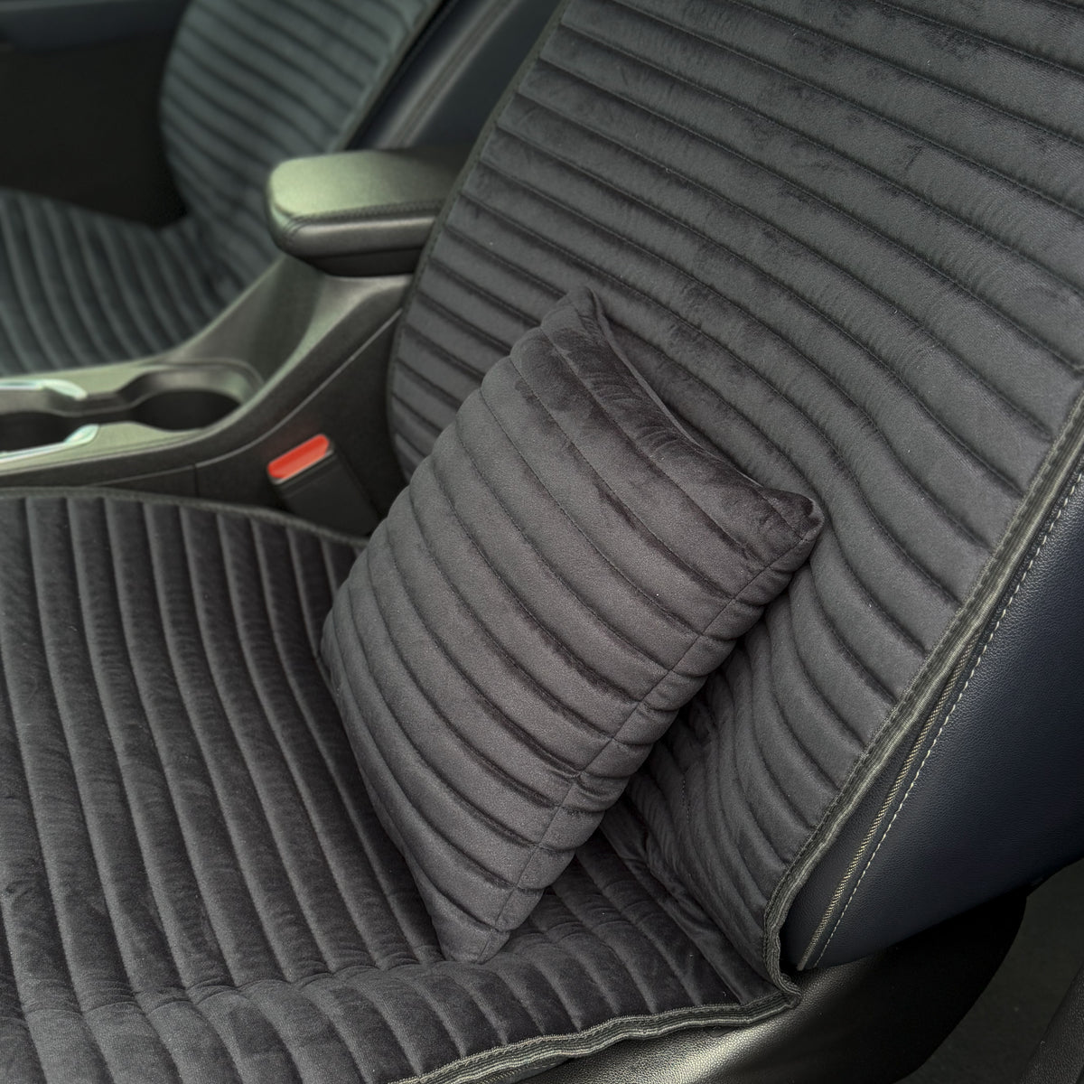 Подушка під спину з алькантари еліт “Чорний“